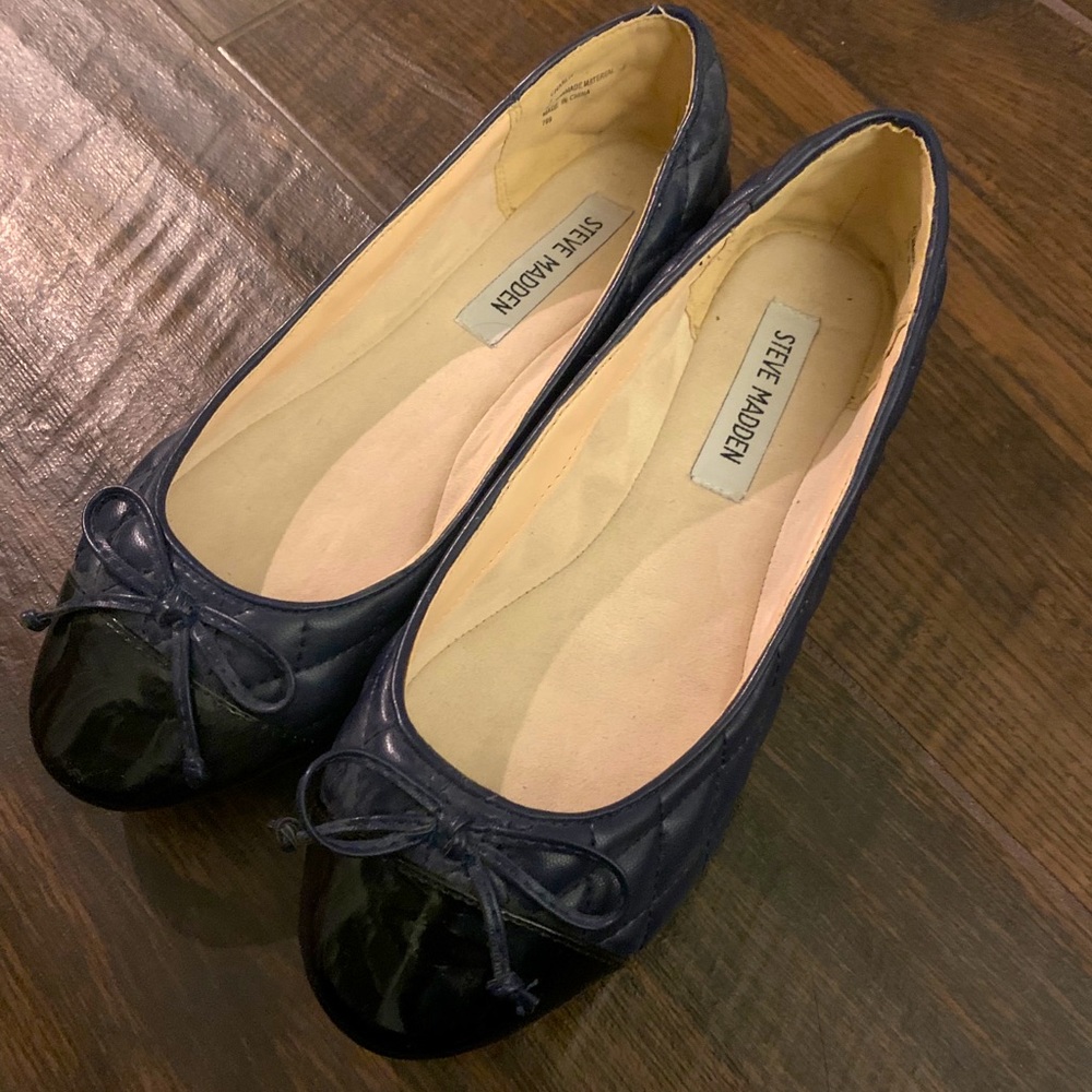 Steve Madden Navy Blue Quilted Flats